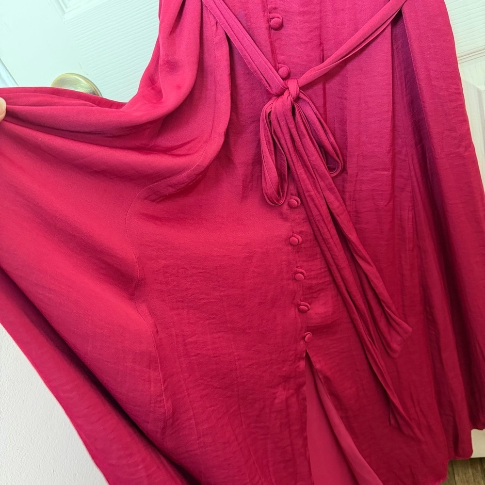 Vince Camuto Magenta Sleeveless Button-Front Midi Dress with Tie - Picture 6 of 7